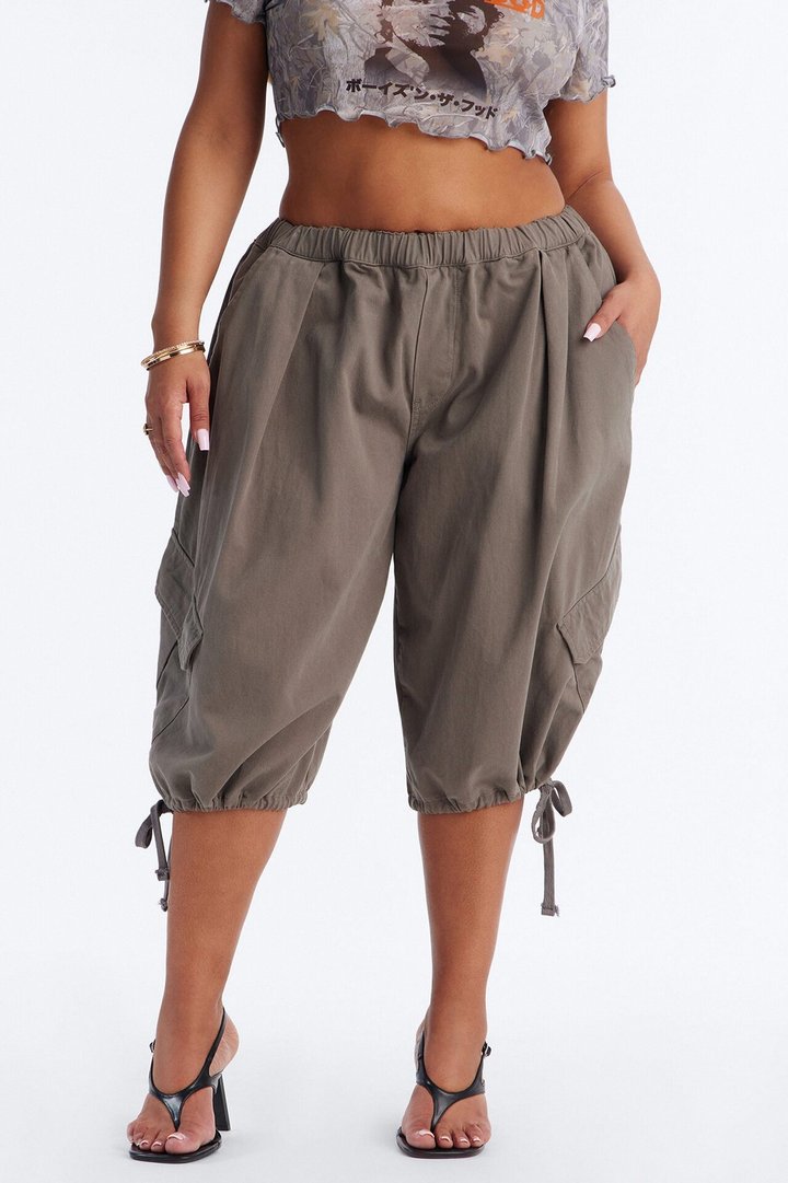 Carter Twill Cargo Bubble Hem Bermuda Short - Charcoal