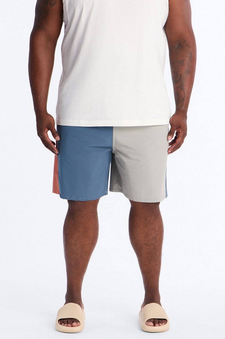 Relaxed Matari Color Blocked Short - Multi Color