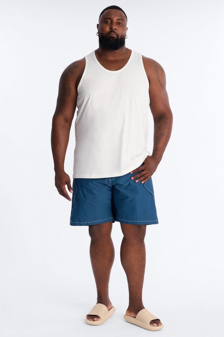 Relaxed Diamond Appeal Contrast Thread Short - Blue