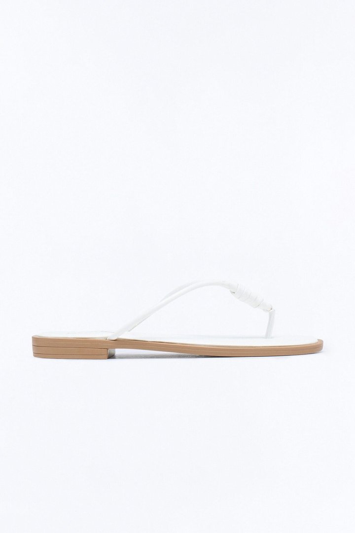 Kendall Knot Flip Flops - White