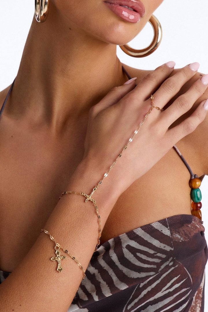 Trust In Me Hand Chain - Gold