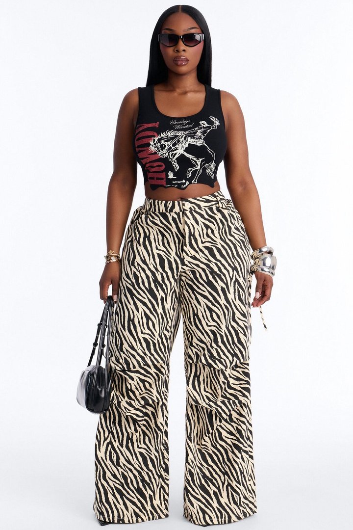 Daring Zebra Wide Leg Pleated Pants 33″ - Black/combo