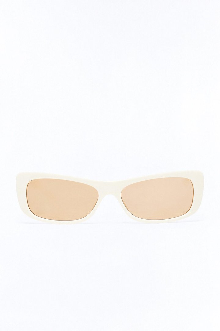 Casual Day Out Sunglasses - Beige