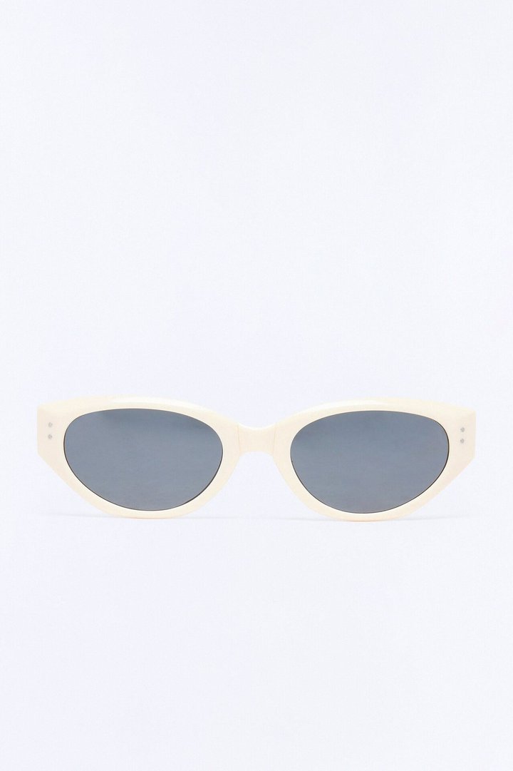 Sunny In So Cal Packable Sunglasses - Ivory