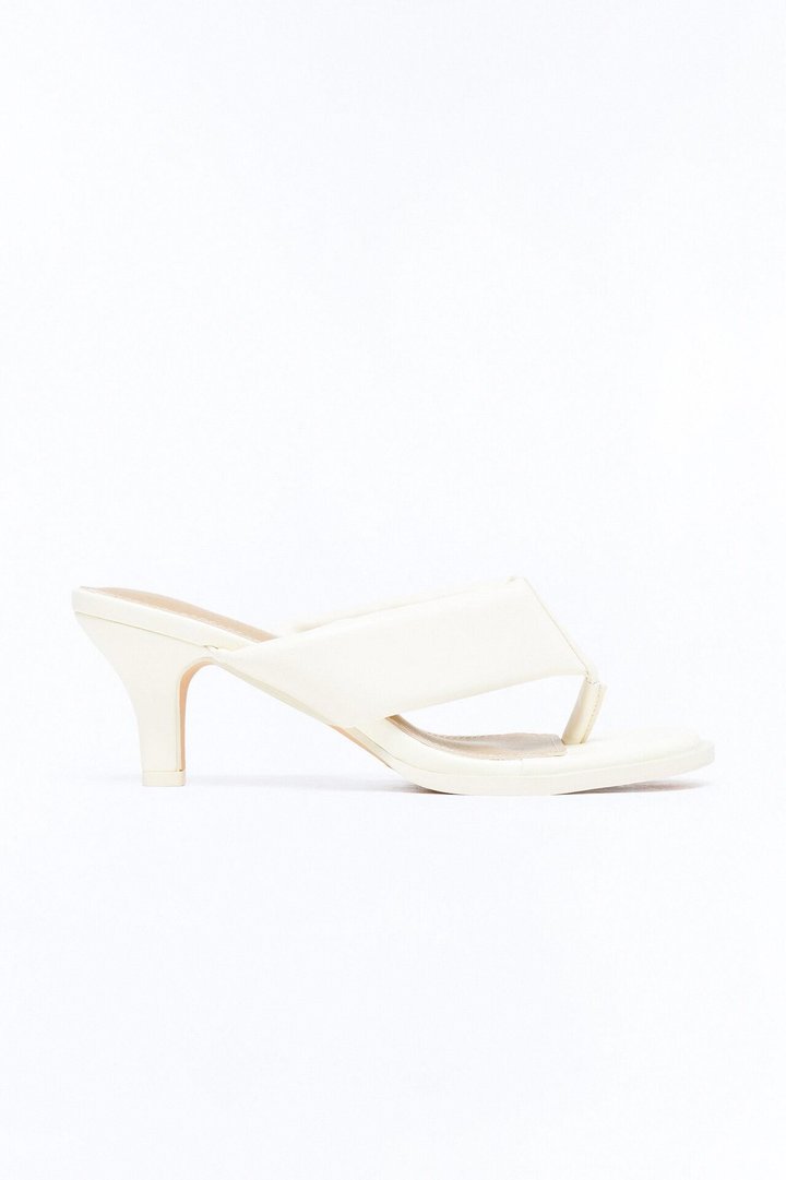 Cardinal Thong Kitten Heels - Cream