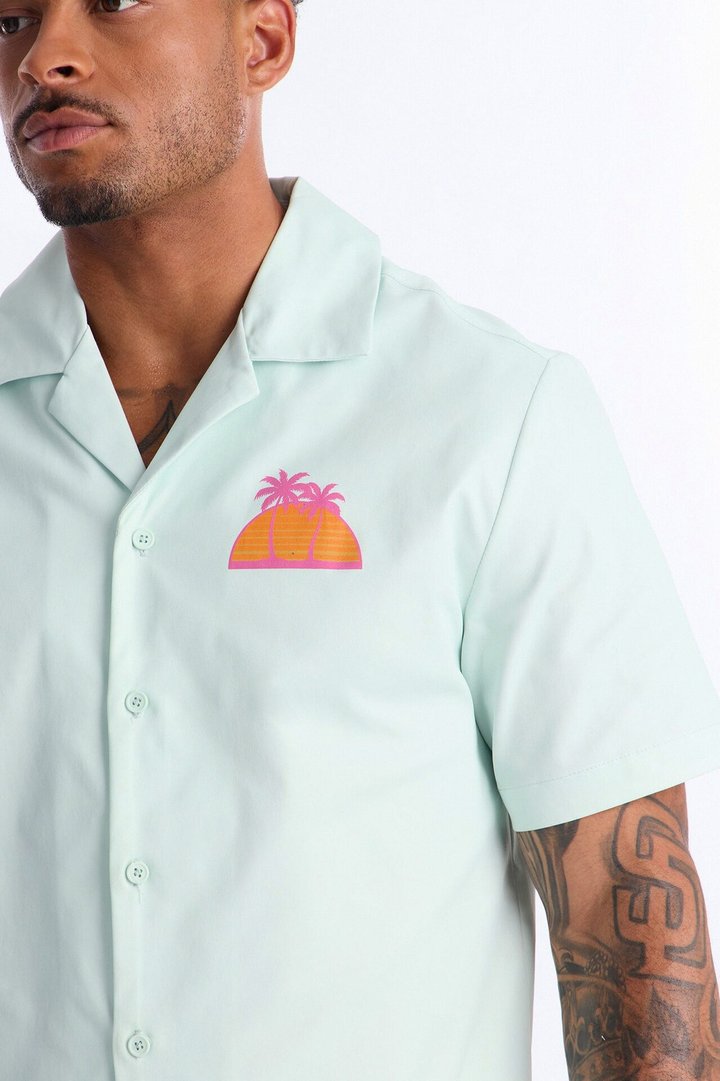 Relaxed Sunset Frenzy Cuban Collar Button Up Shirt - Mint