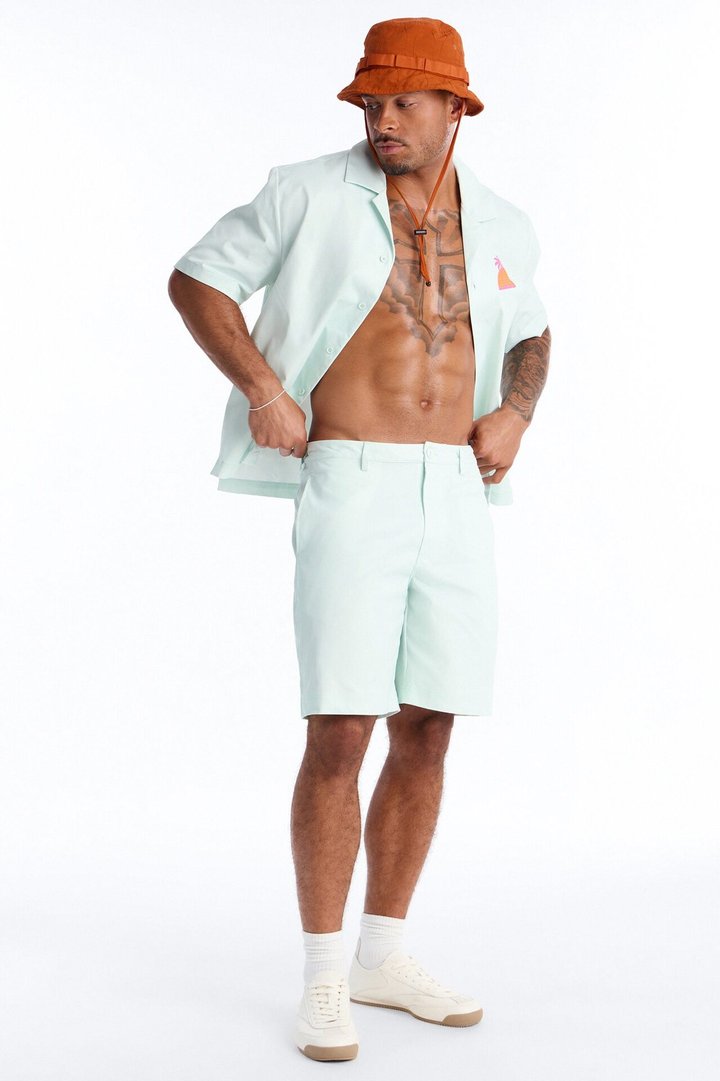 Baggy Sunset Frenzy Bermuda Short - Mint