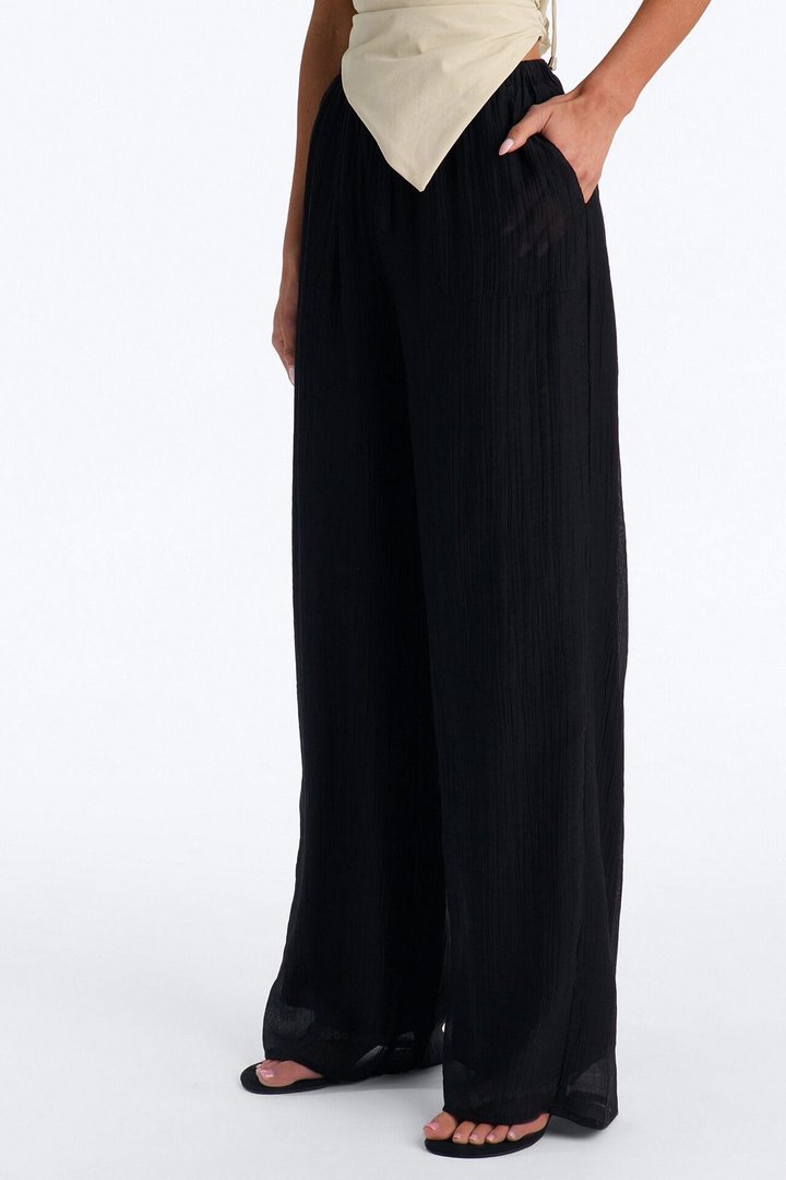 Vacay Babe Textured Wide Leg Pant - Black