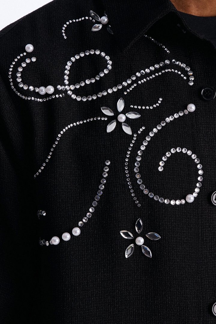 Cropped Wanderlust Pearl Journey Button Up - Black