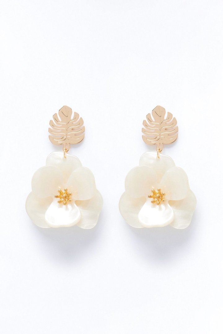 Luxe Flora Drop Earrings - Ivory