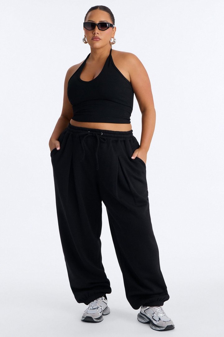 Mia Pleated Fleece Jogger Pants - Black