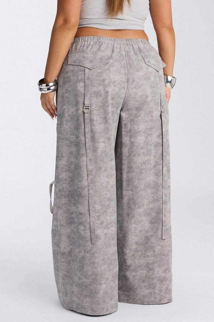 Wyn Low Rise Cargo Wide Leg Pant 34″ - Grey/combo