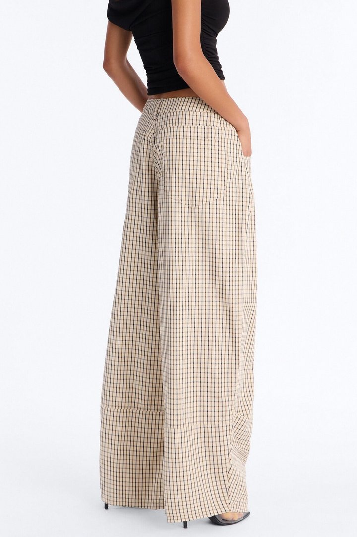 Kiyla Barrel Leg Mid Rise Pant - Sand/combo