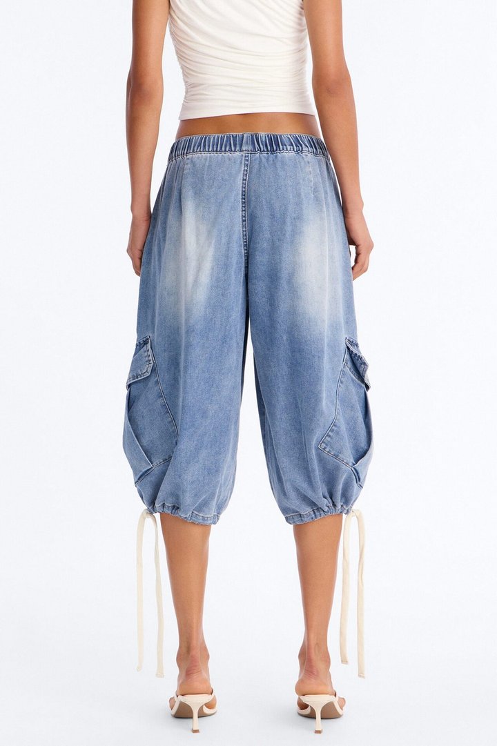 Aruba Pull On Cargo Denim Jorts - Light Wash