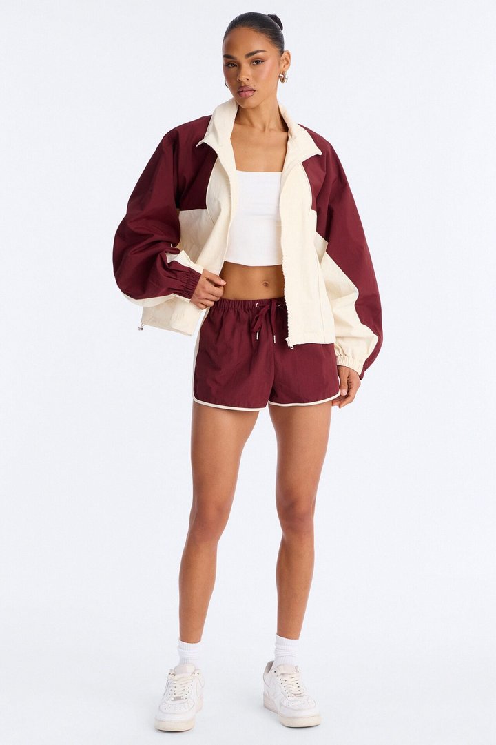 Extra Mile Color Block Windbreaker Jacket - Burgundy