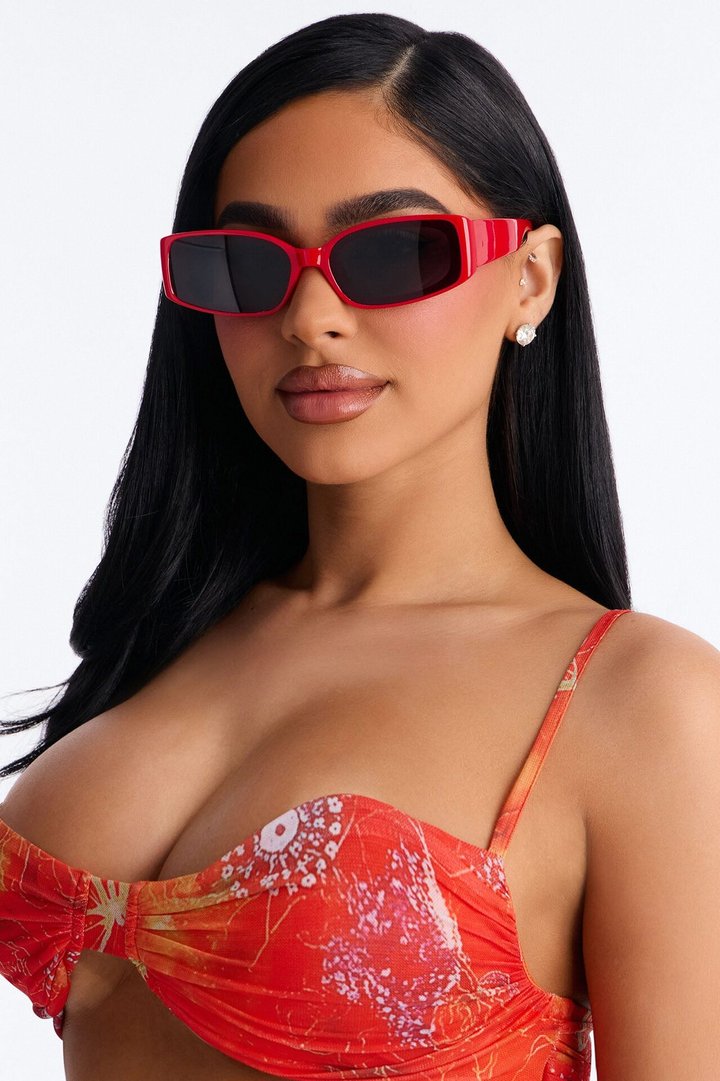 Givin Me Vibes Sunglasses - Red