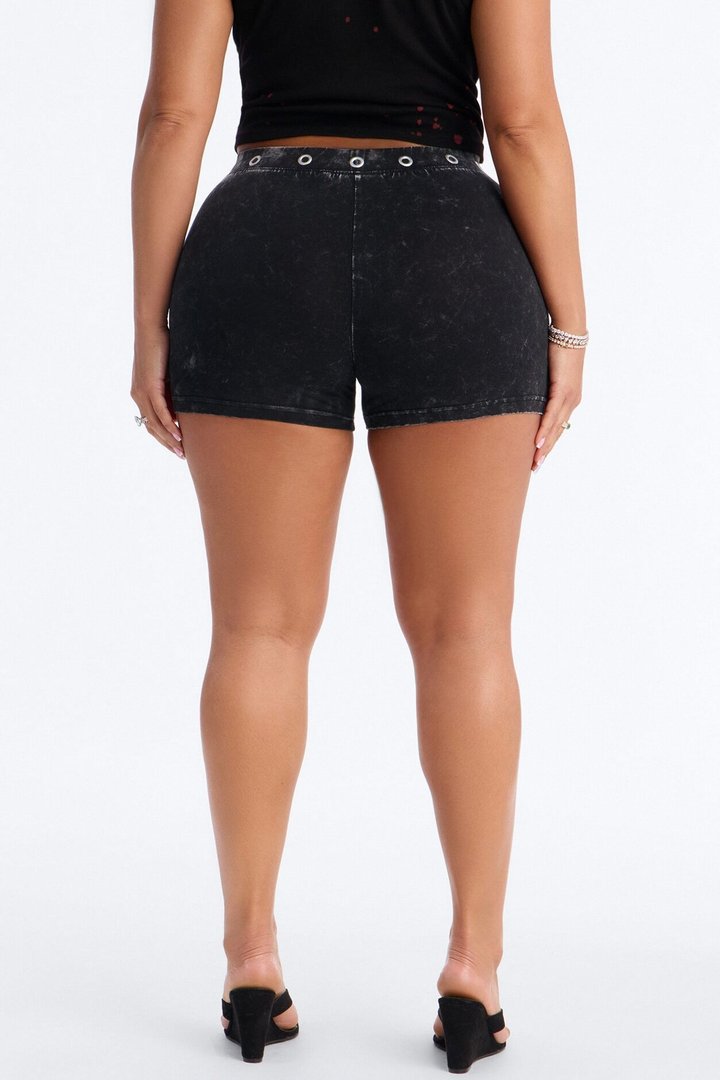 Von Dutch Rocker Bleach Grommet Hot Short - Black Wash