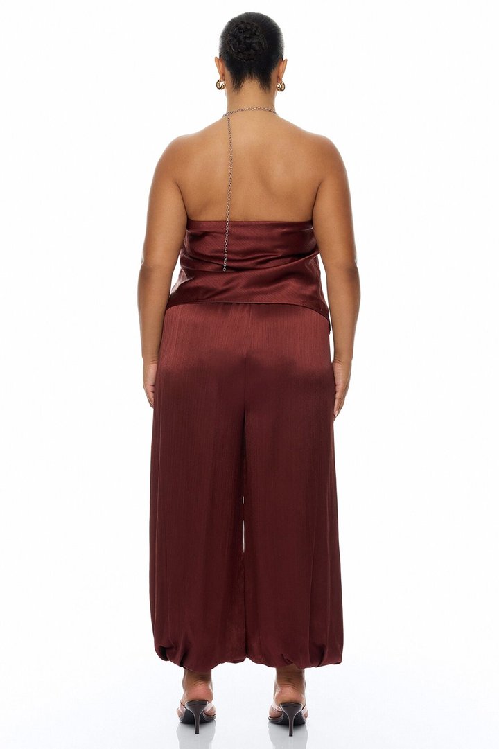 Nicolette Satin Halter Top - Brick Red