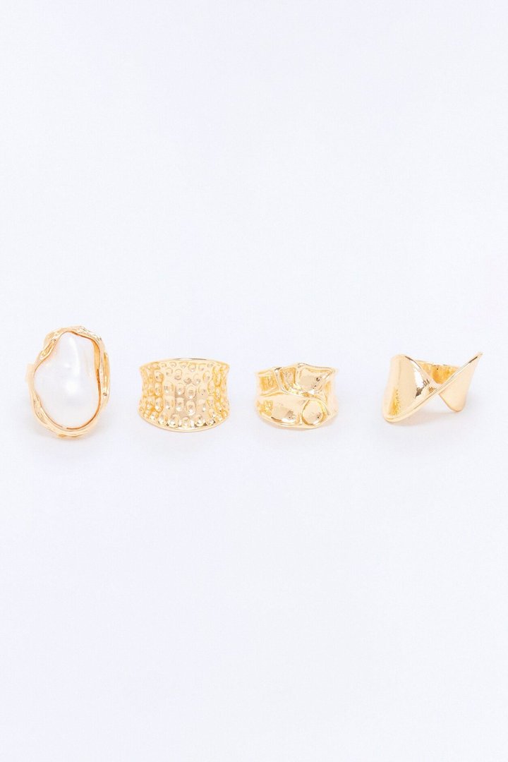 Edge Of Desire 4 Piece Ring Set - Gold