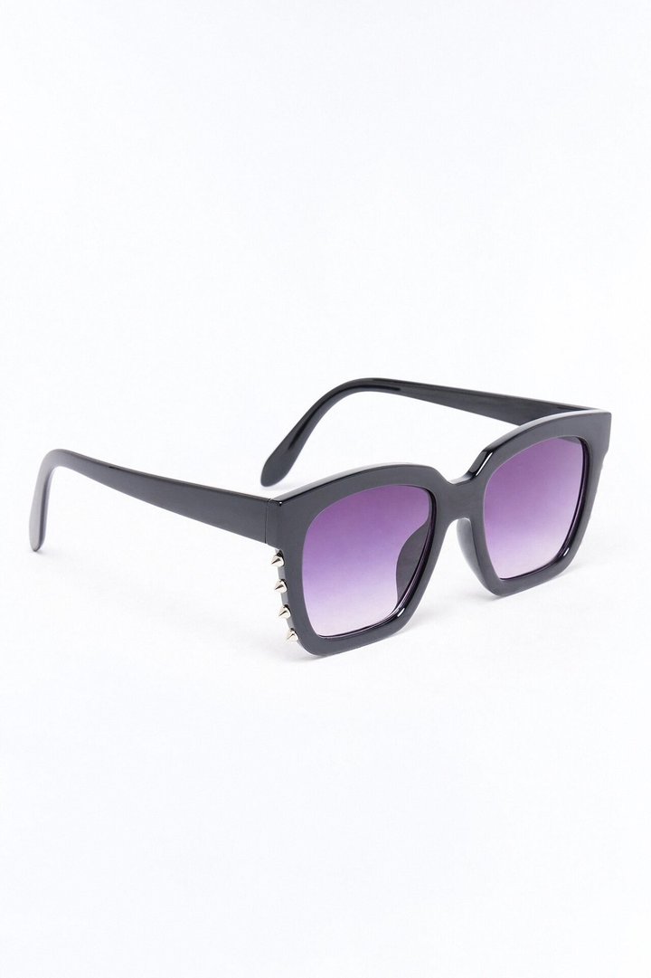 Stud On The Street Sunglasses - Black