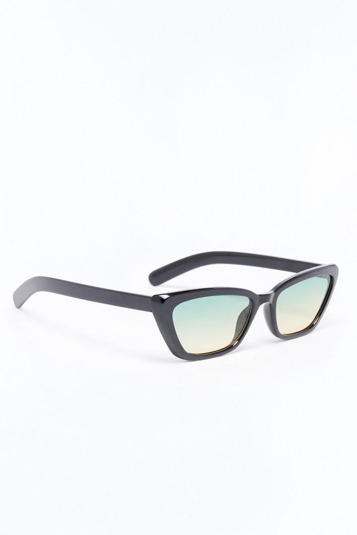 Retro Muse Sunglasses - Black