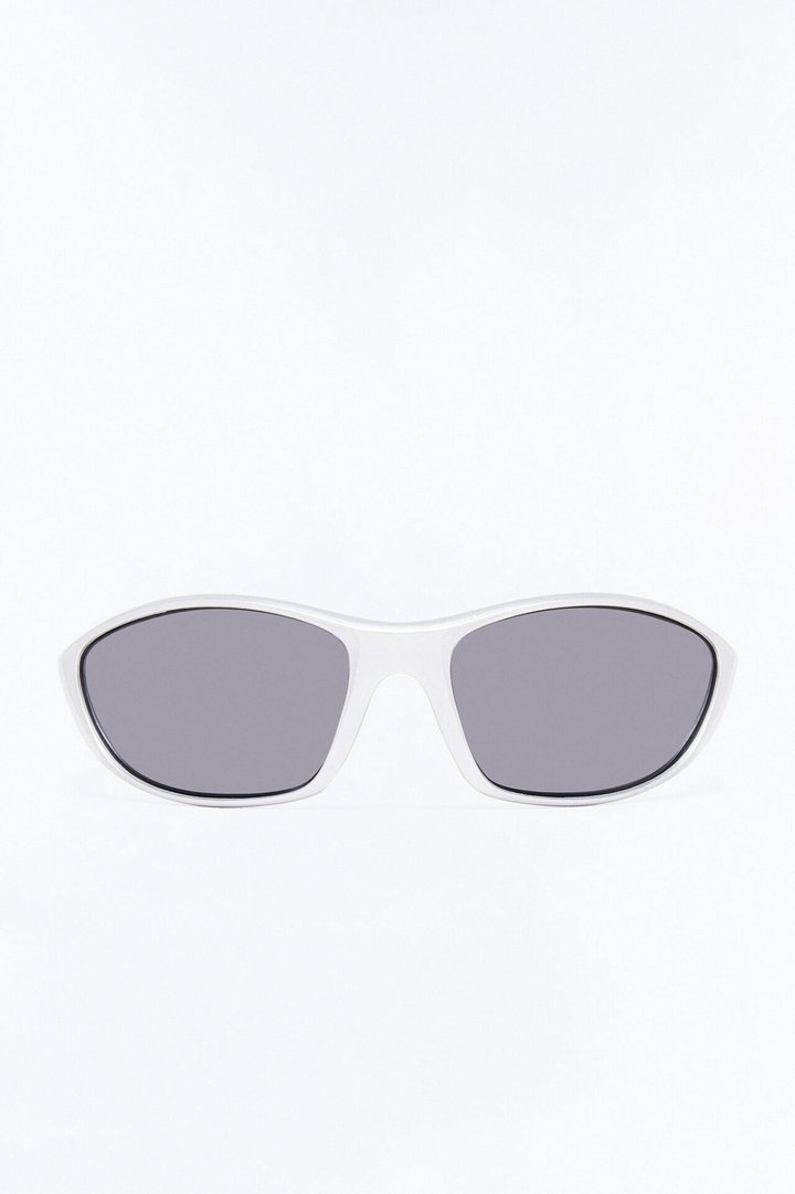 Chic And Speedy Sunglasses - Silver