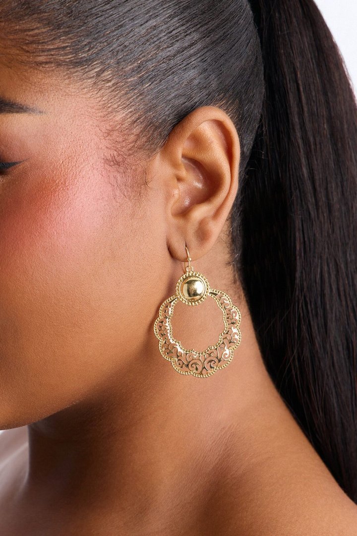 Enchanted Filigree Earrings - Gold