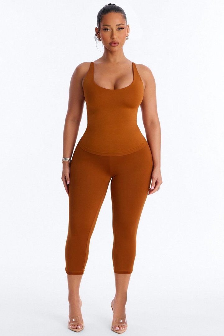 Contour Double Lined Capri Pant - Copper
