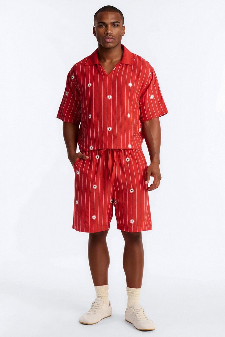 Relaxed Mirror Mirage Short - Red