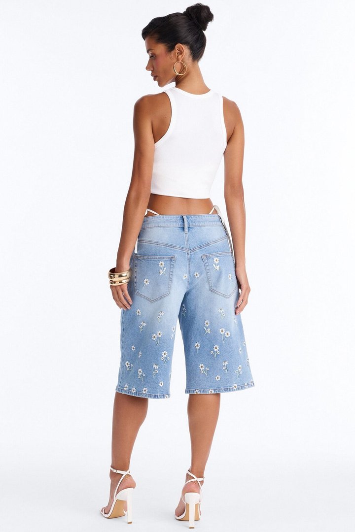 Planting Dreams Floral Embroidered Denim Jorts - Light Wash