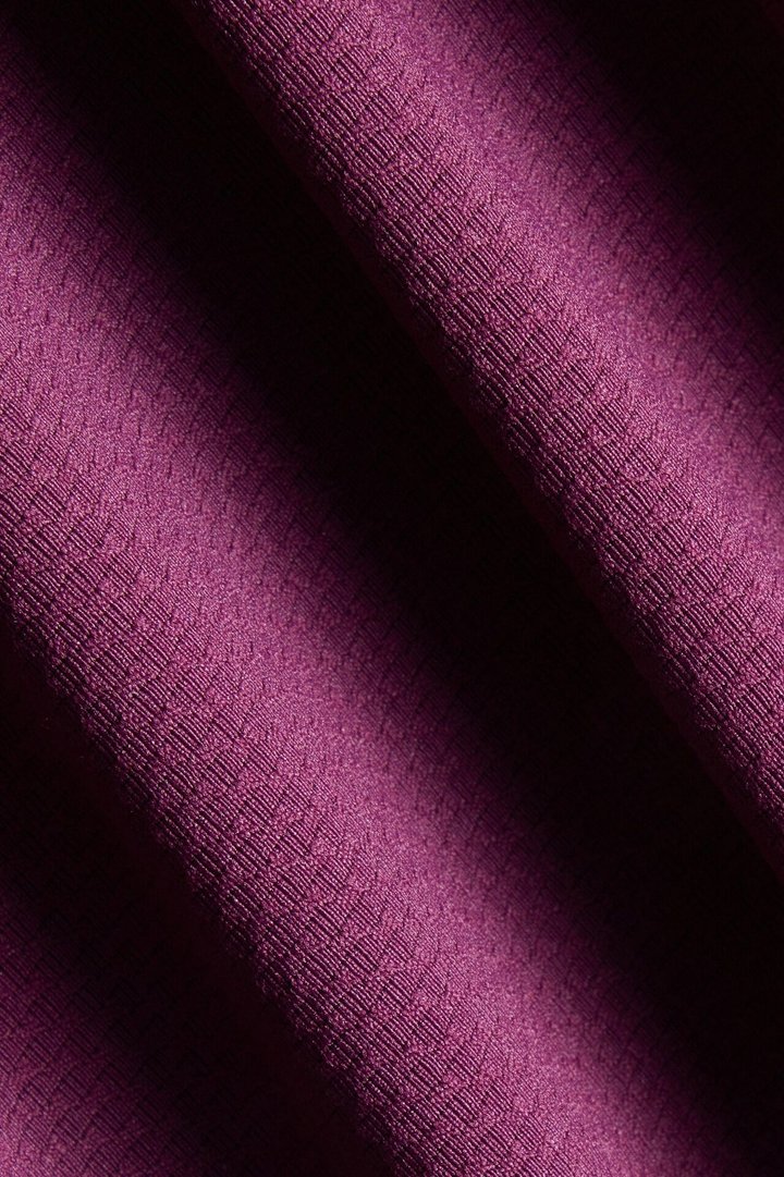 HexTech™ Crew Neck Active Top - Merlot