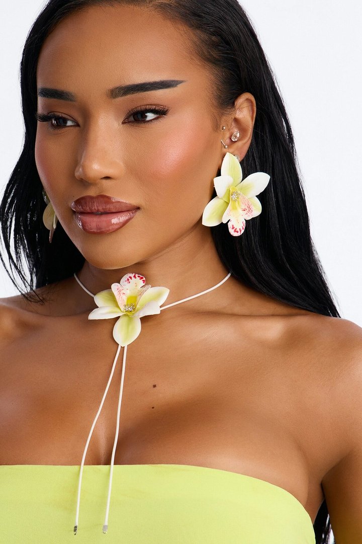 Luau Nights Necklace And Earring Set - White/combo