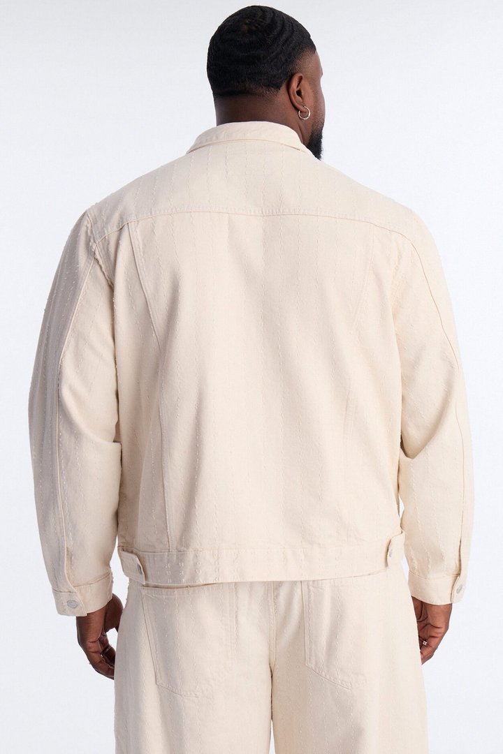 Cropped Feeling Edgy Denim Jacket - Cream