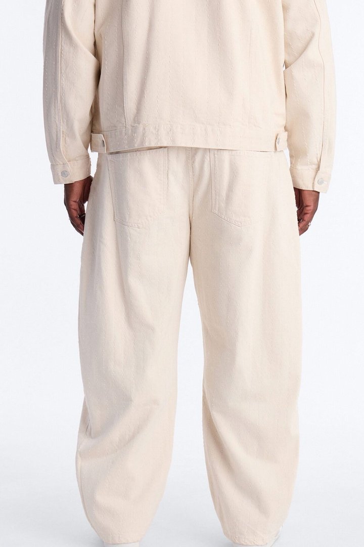 Barrel Feeling Edgy Jean - Cream