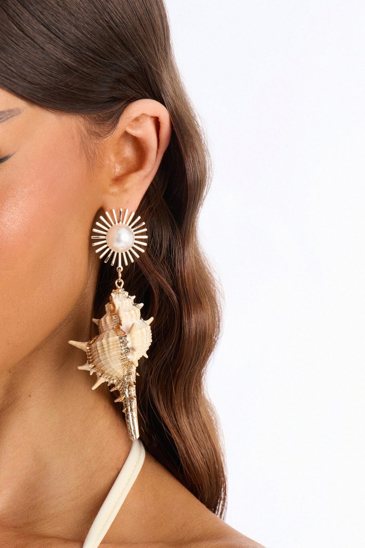 Serene Echo Seashell Drop Earrings - White/Gold
