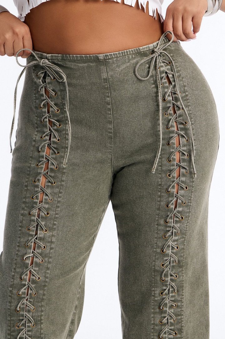 Iconic Moments Lace Up Skinny Straight Pant - Olive
