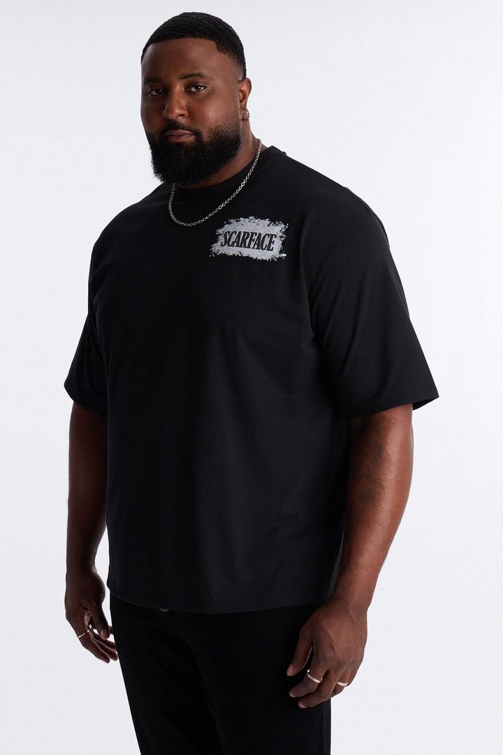 Scarface Money Power Respect Motto Short Sleeve Tee - Black