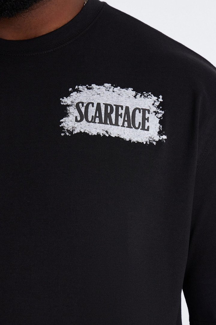 Scarface Money Power Respect Motto Short Sleeve Tee - Black