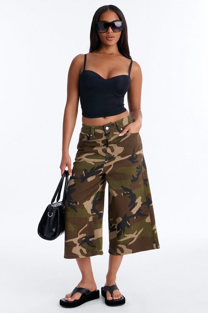 Gone Rogue Camo Culotte Jeans - Olive/combo