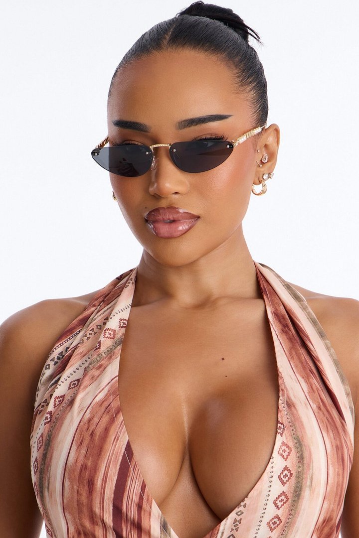 Lola Look Sunglasses - Black/Gold