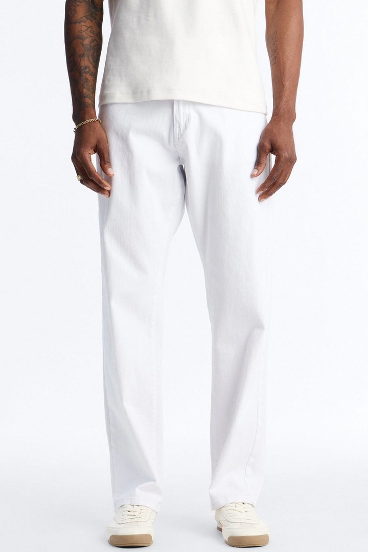 Clean Feel Straight Jean - White