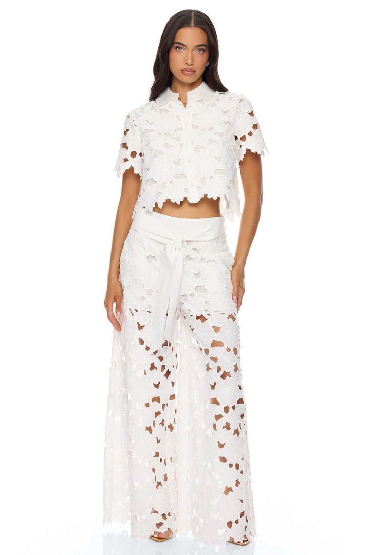 Kierra Wide Leg Embroidered Pant - White