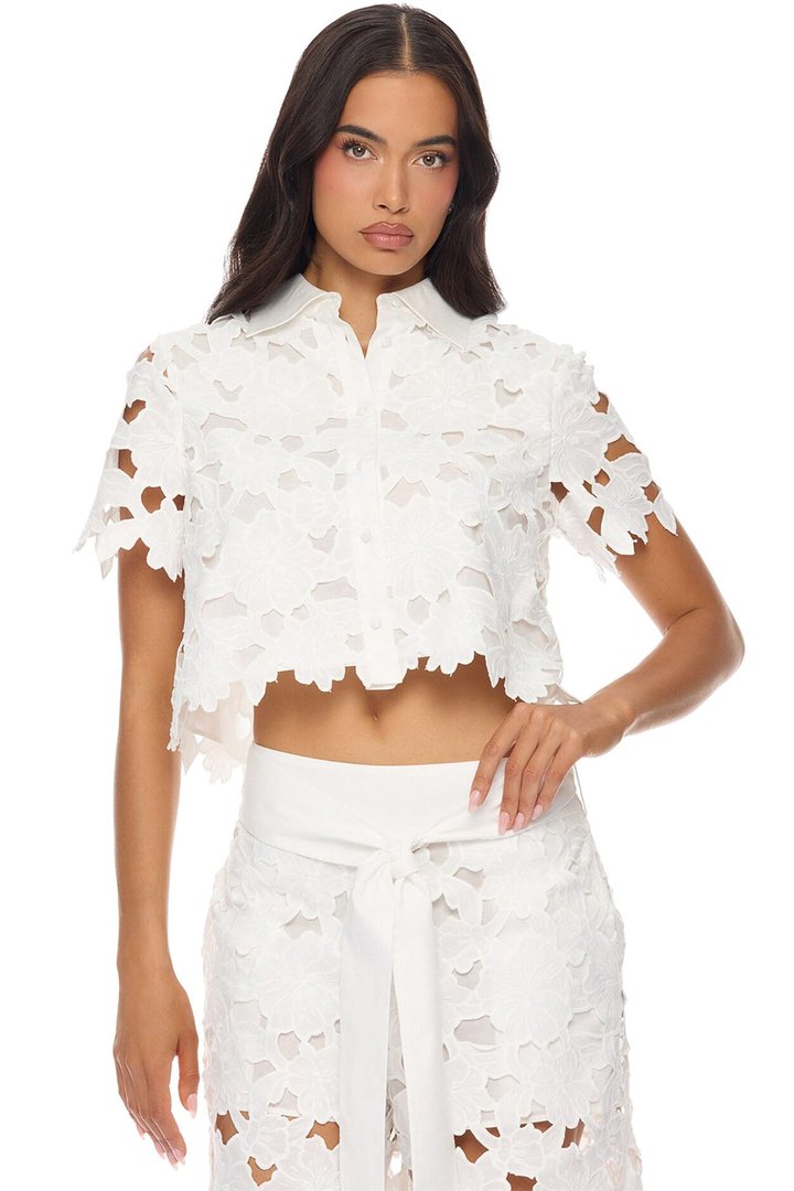 Kierra Short Sleeve Embroidered Top - White