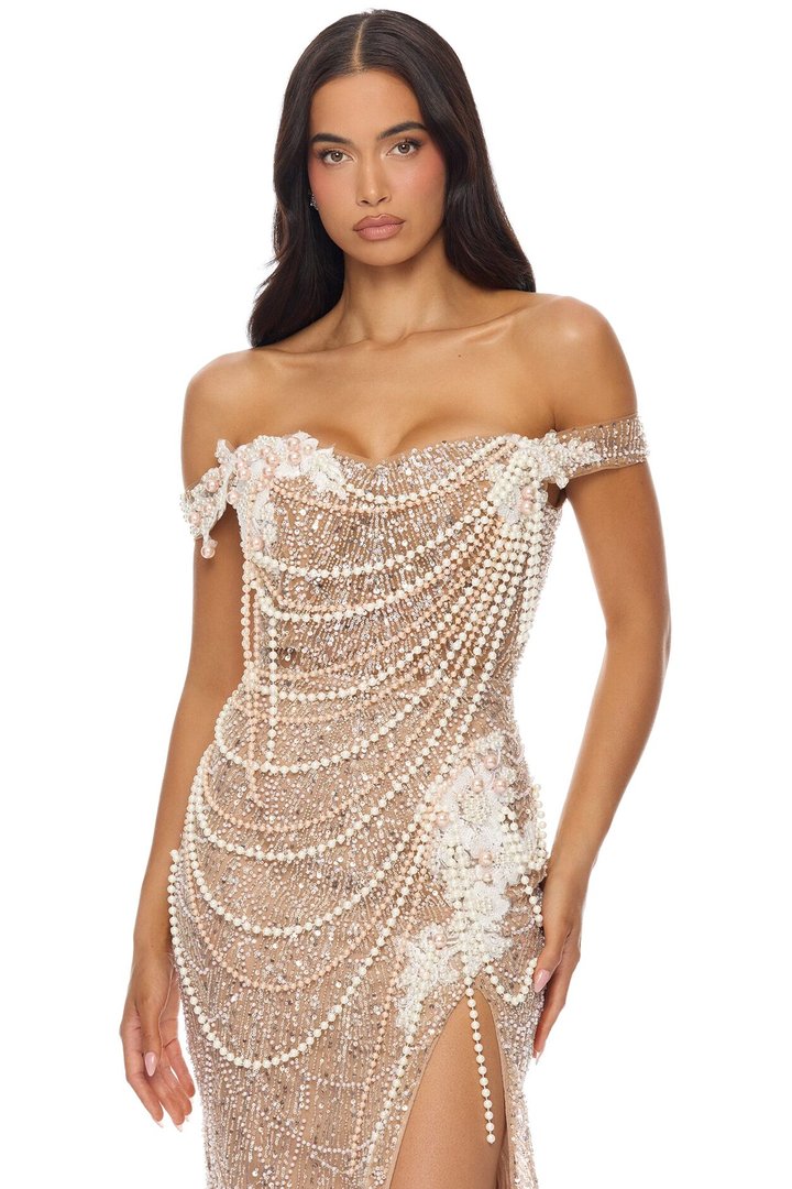 Diamonds And Pearls Embellished Gown - Nude