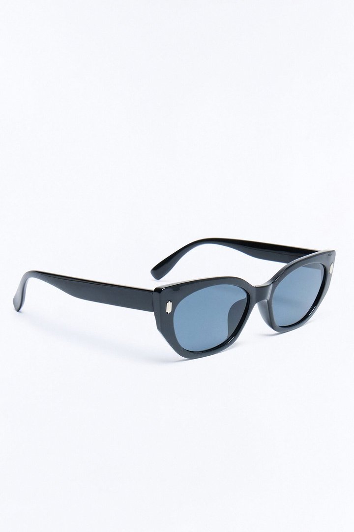 Don't Recall Sunglasses - Black