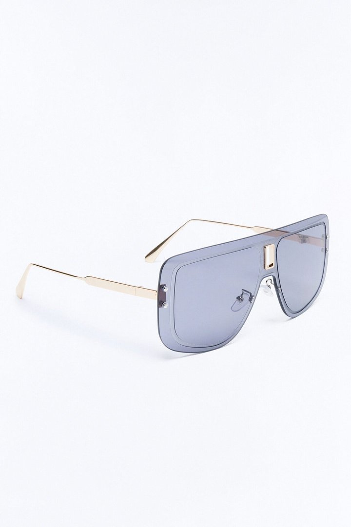 Belle Jet Sunglasses - Black