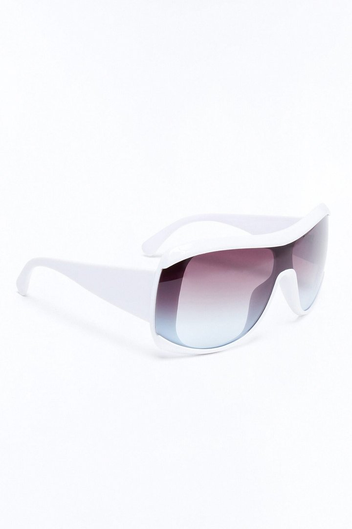 Can't Stay Long Sunglasses - White