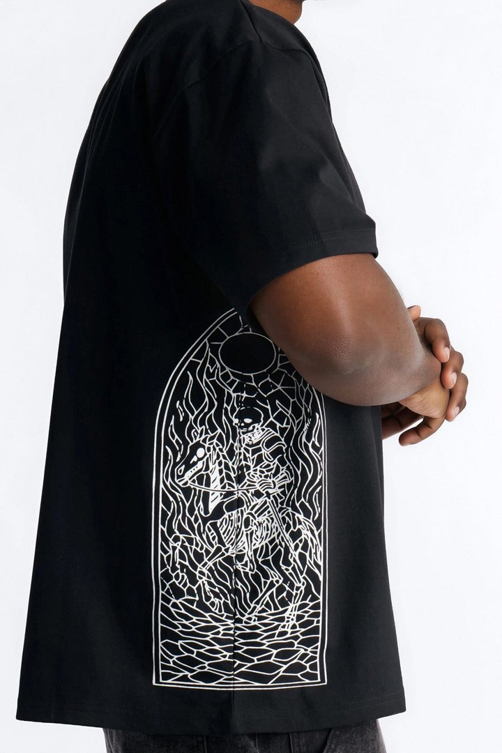 Love Conquers All Oversized Short Sleeve Tee - Black