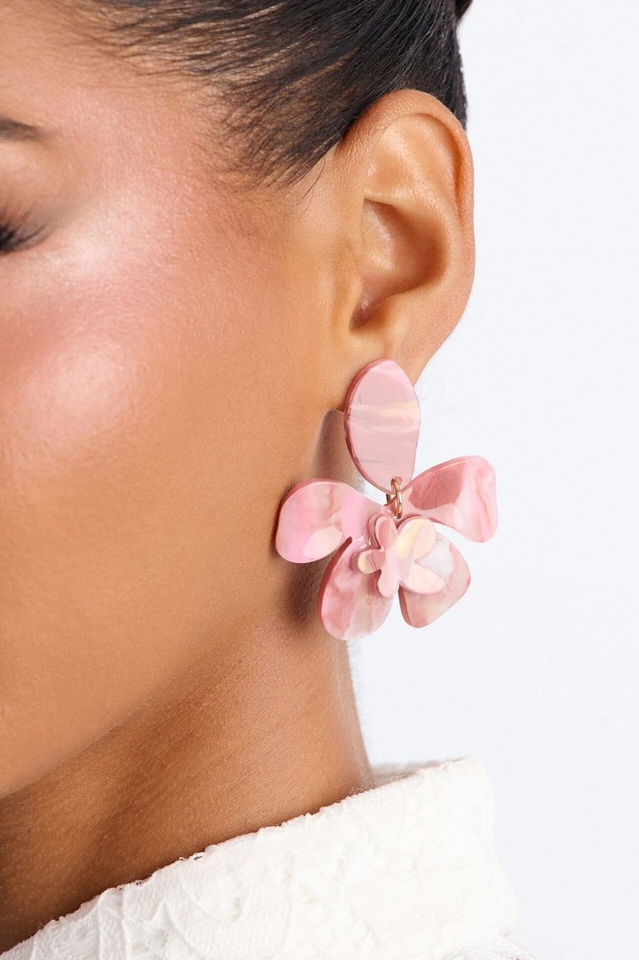 Tea Garden Soiree Drop Earrings - Pink