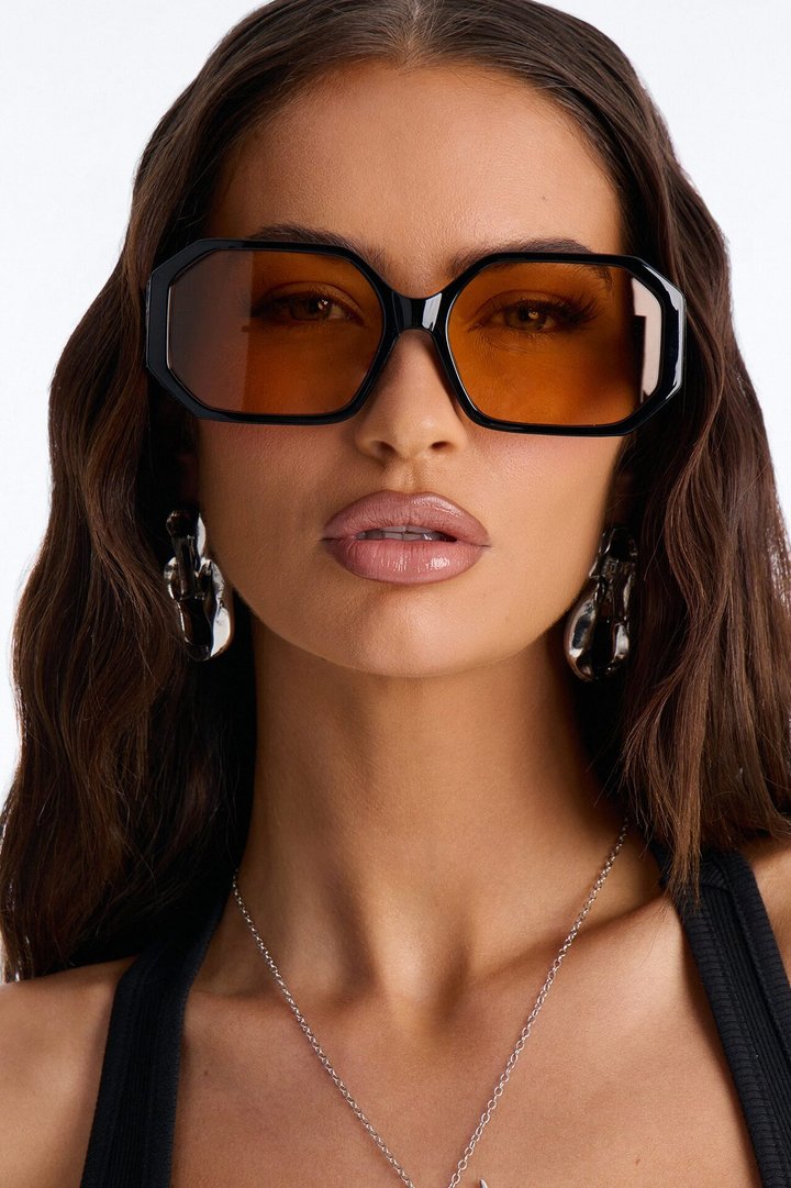 Feel The Beat Sunglasses - Black/combo